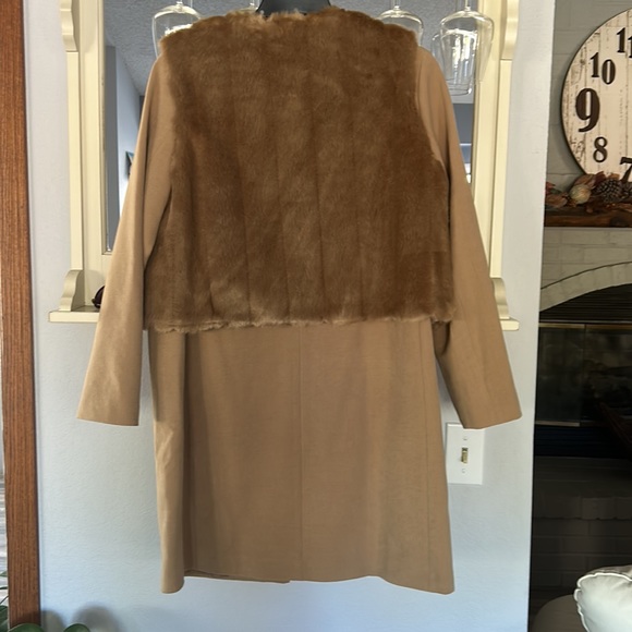 Iman 3 in 1 Luxe Coat w/ Couture Faux Fur Vest - Picture 4 of 5